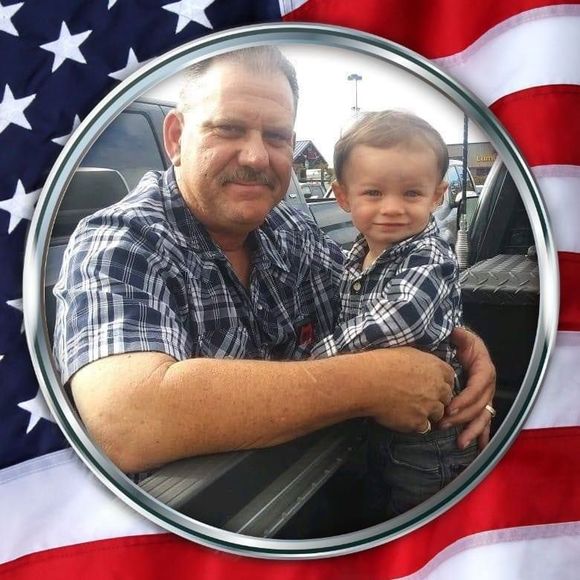 Meet your Posher, Mark - Picture 1 of 1